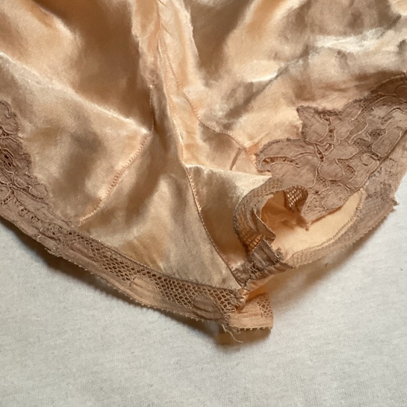 Satin Pink Lace Trim Women’s Sleep Shorts Vintage - Picture 6 of 7